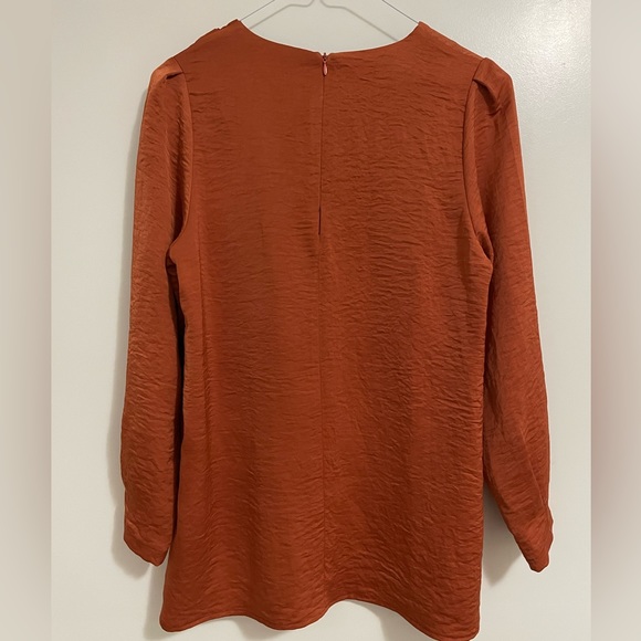 Brick red satin blouse - Picture 4 of 4